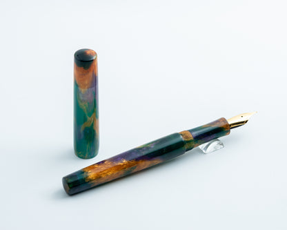 Primary Piece - "Leprechaun King" | Handmade Clipless Resin Fountain Pen