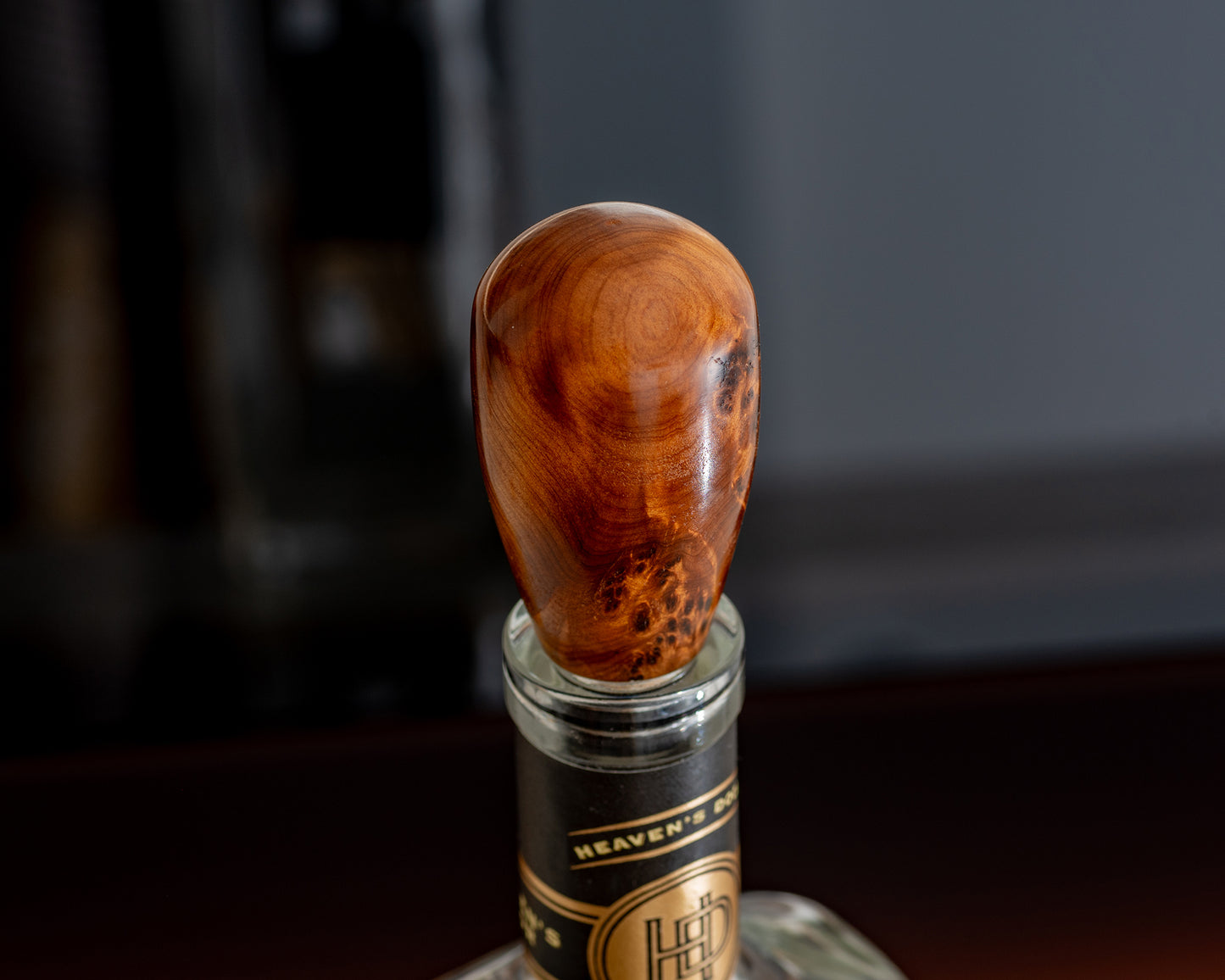 Hand-turned Wooden Bottle Stopper - Thuya Burl