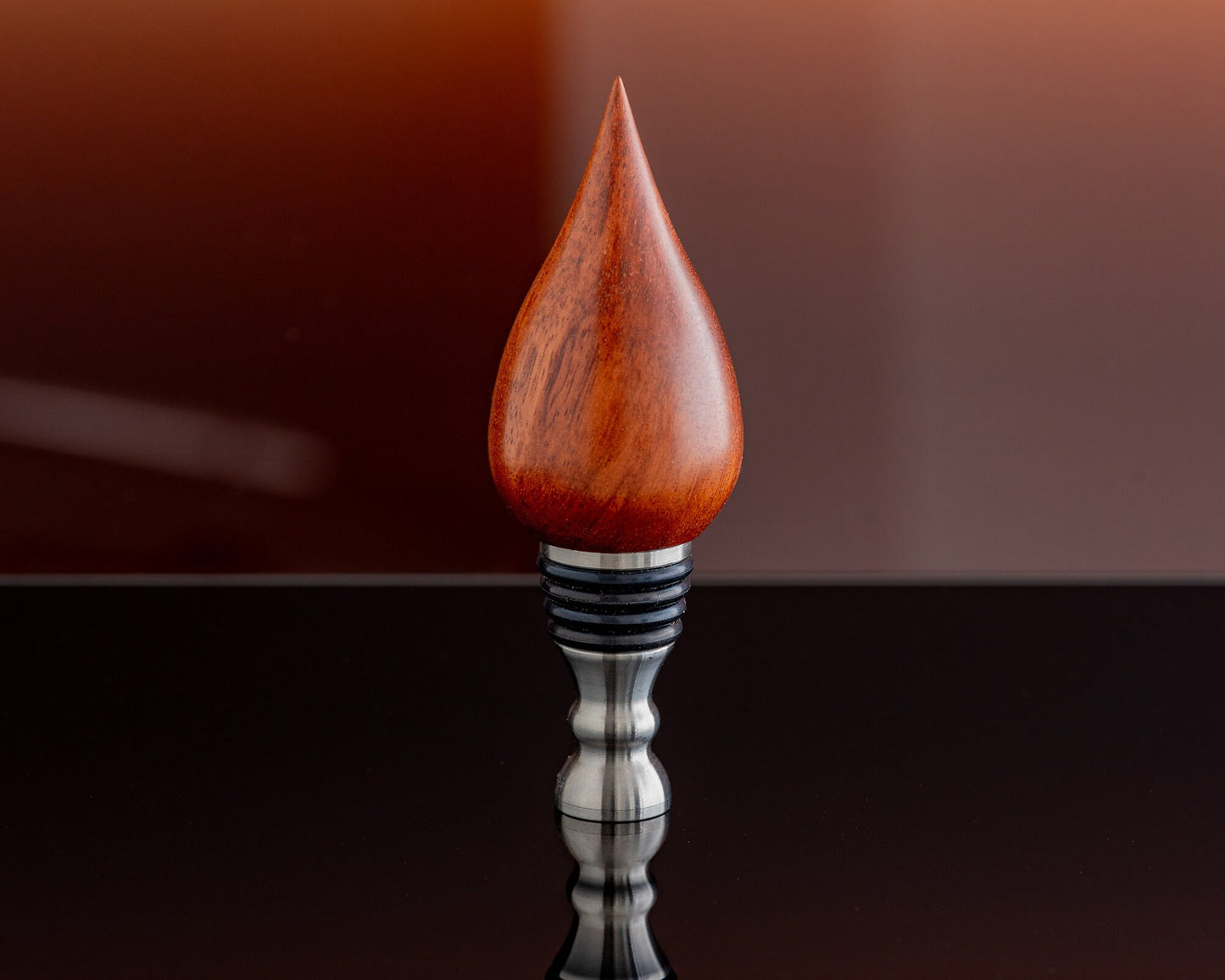 Hand-turned Wooden Bottle Stopper - Lychee Wood | Premium FDA-Grade Stainless Steel & Nitrile Hardware