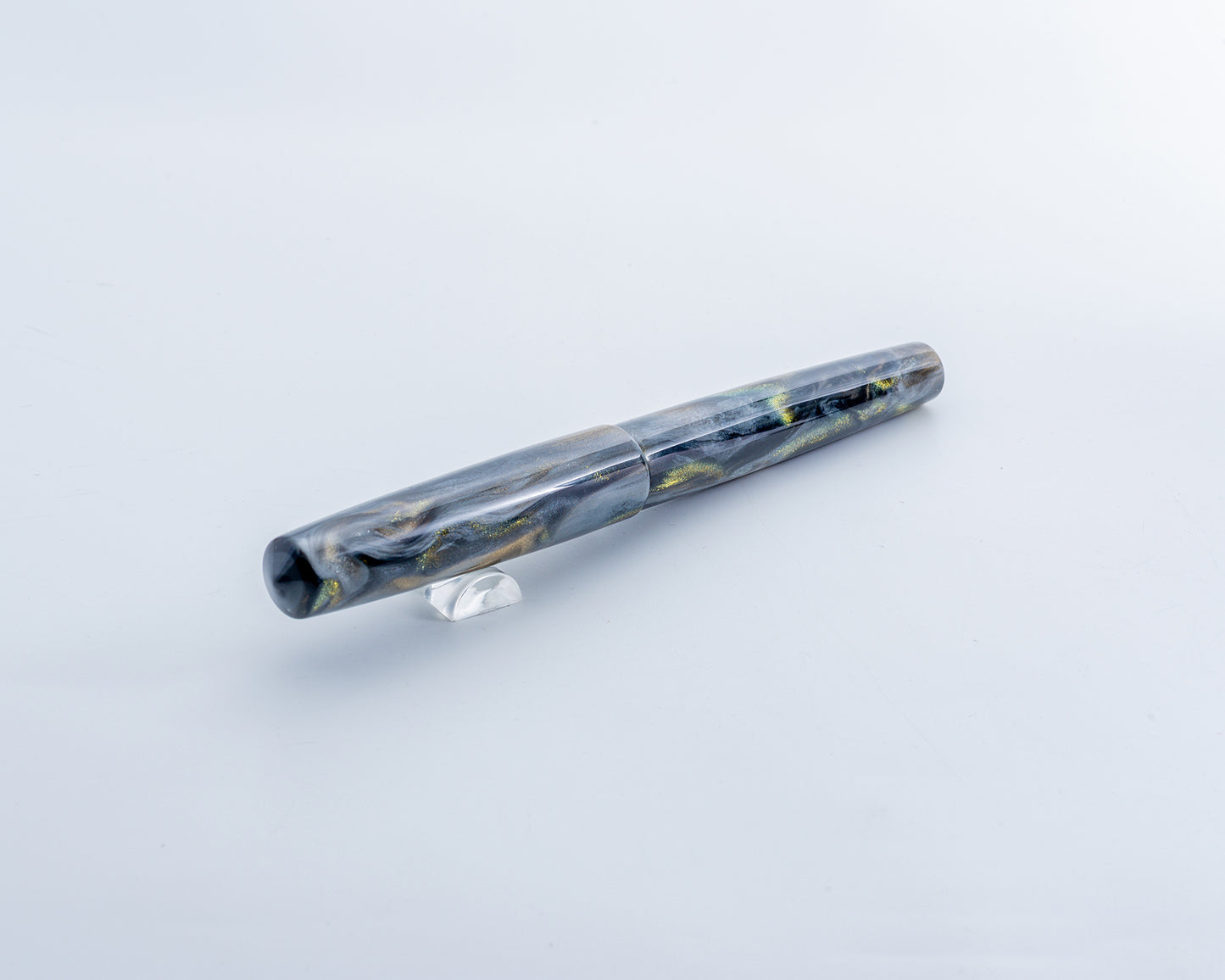 Portly Piece - "Nib Wolf's Ether Ore" | Handmade Alumilite Resin Fountain Pen